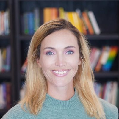 Madelyn headshot